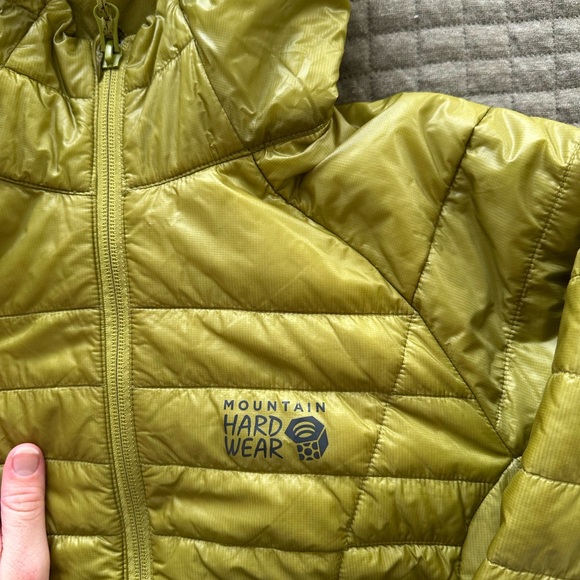 Mountain Hardwear Ghost Shadow - Picture 2 of 5